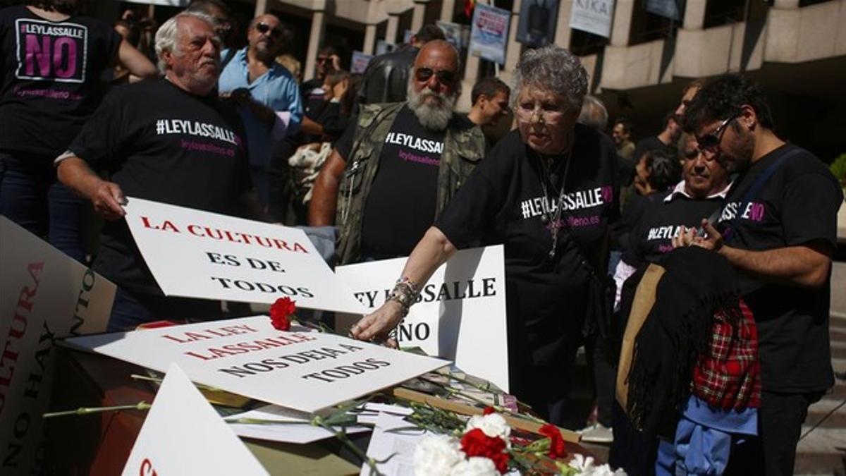 Pilar Bardem, en la manifestación de artistas contra la 'ley Lassalle'. RODRIGO GARCÍA