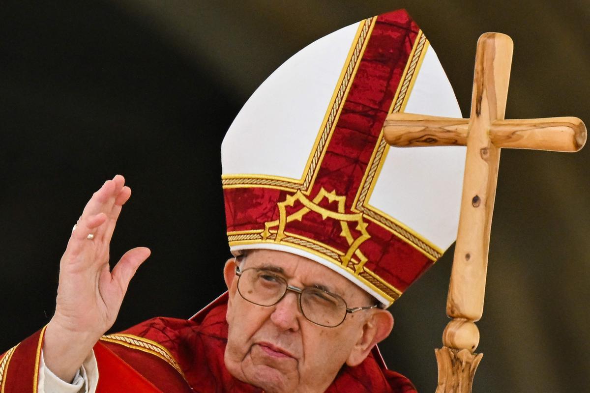 El Papa Francisco asiste a la Misa del Domingo de Ramos