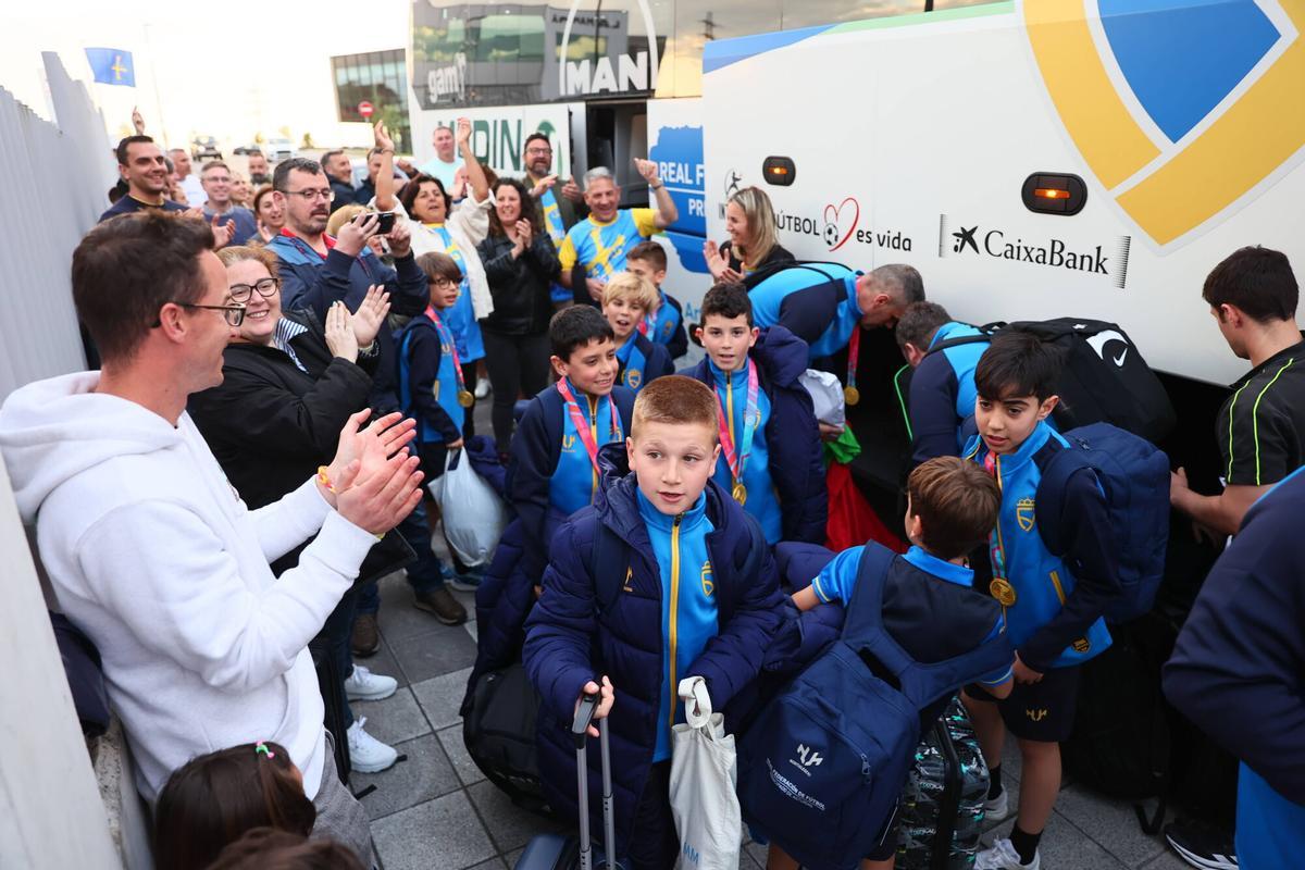 La selección sub-10 de Asturias se proclamó campeona de España de fútbol sala en Sanxenxo tras firmar un torneo impecable, culminado con una goleada ante Madrid y una remontada épica frente a Cataluña en semifinales