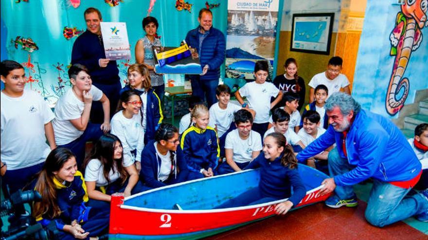 La Capitalidad Atlántica arranca con barcos de hojalata