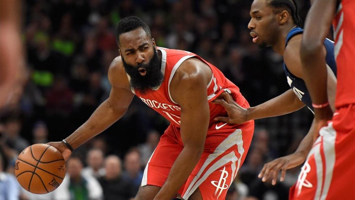 Harden anotó 22 de sus 36 puntos en el tercer cuarto