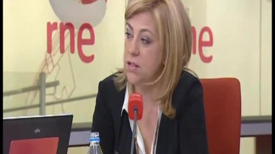 Elena Valenciano: "Estamos dejando a mucha gente en la cuneta"