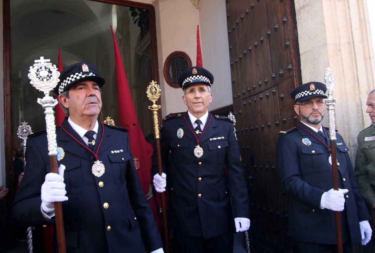 La hermandad del Buen Suceso muestra su estilo en las calles cordobesas