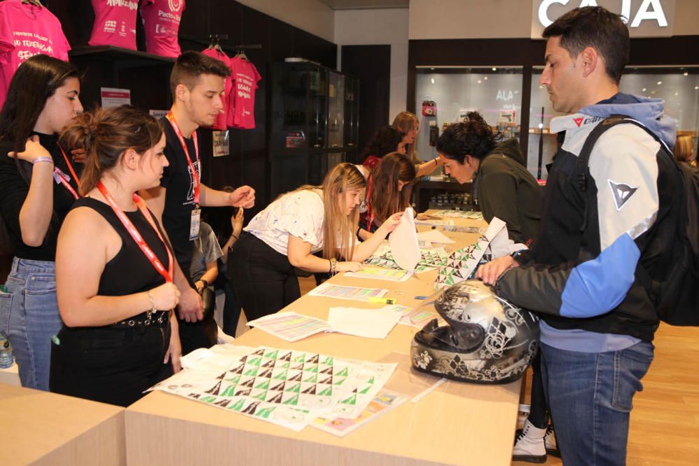 Recogida de dorsales Carrera de la Mujer. Sábado por la tarde