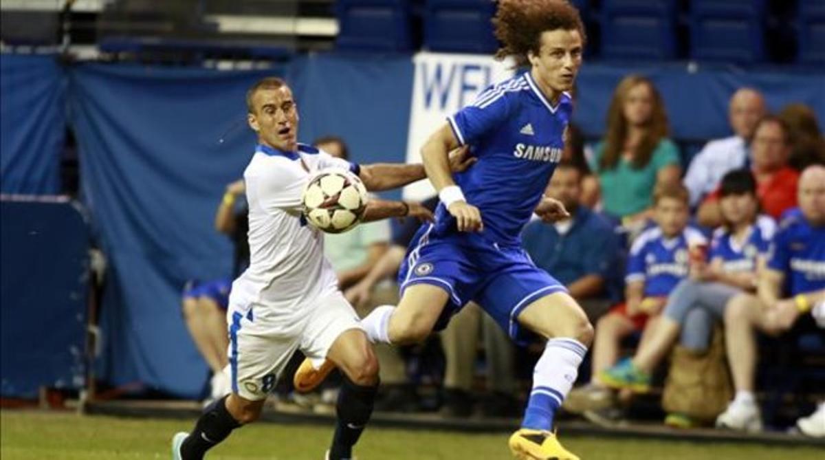 David Luiz, el central brasiler del Chelsea, durant un amistós contra l’Inter de Milà. David Luiz, el central brasiler del Chelsea, durant un amistós contra l’Inter de Milà.