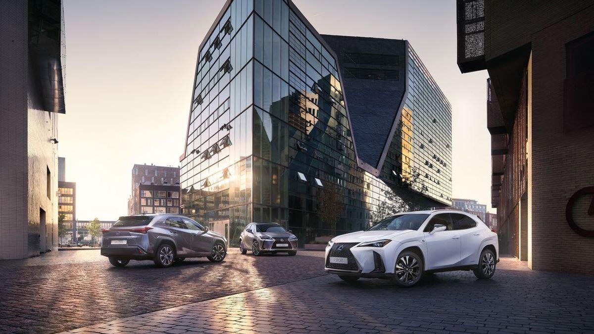 lexus