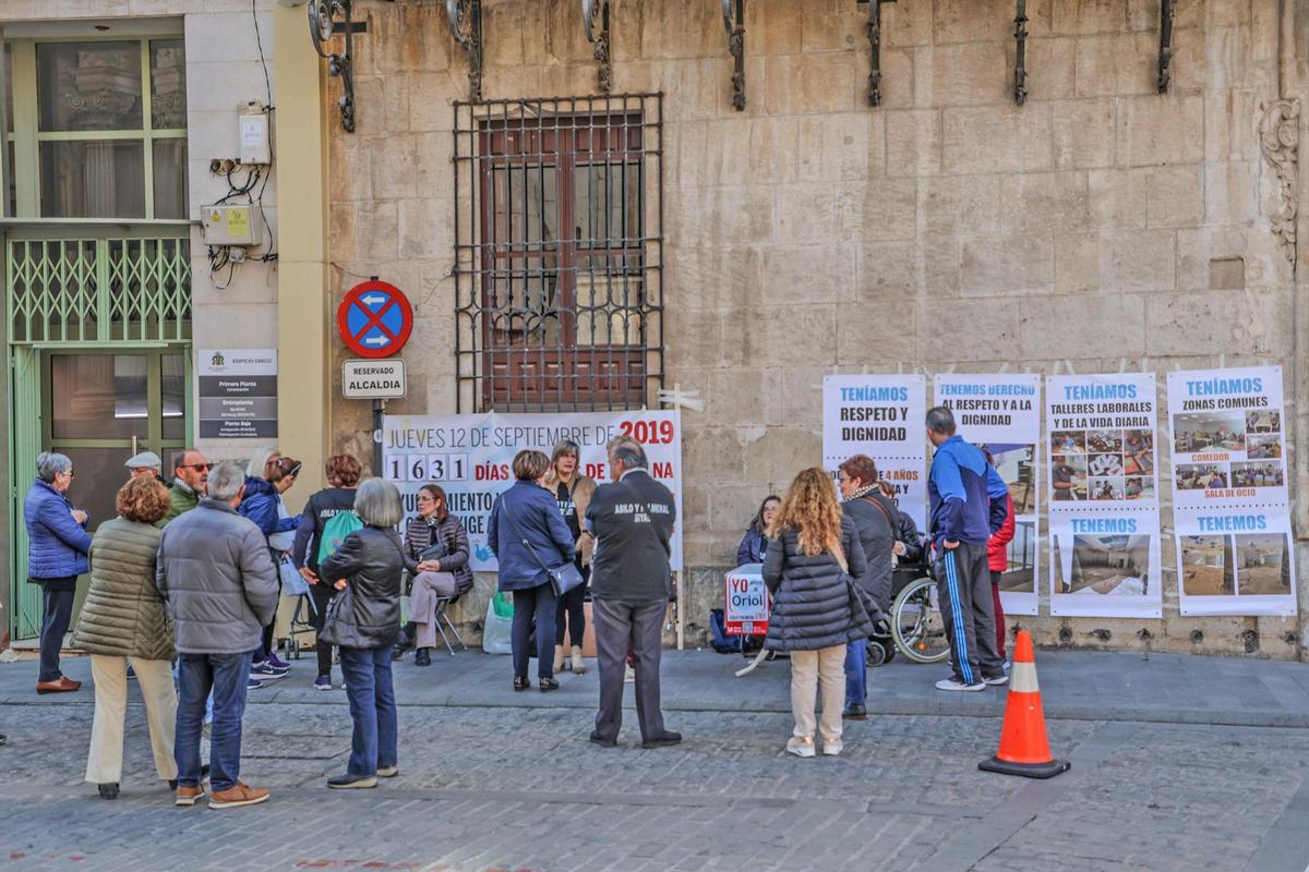 Segunda jornada de protestas de la AMPA Oriol