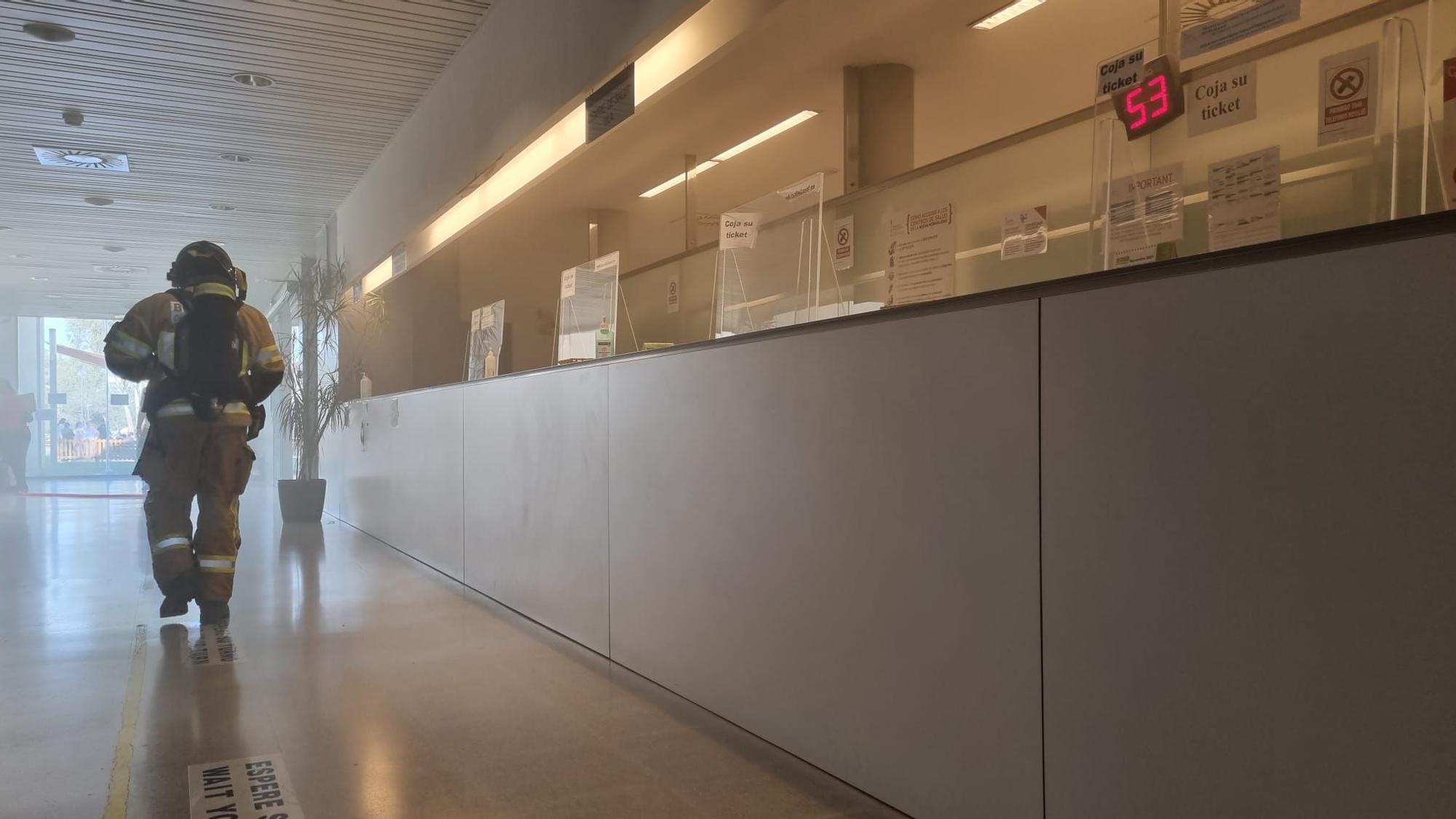 Esto es lo que ocurriría si se incendiase en centro de salud de Ibiza