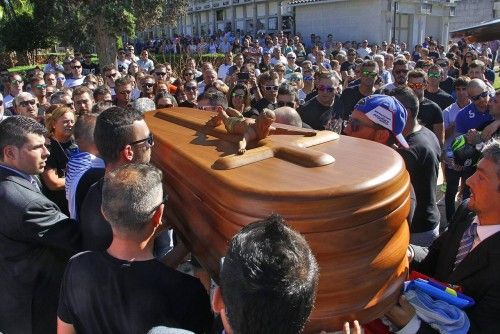 Moaña y el mundo del motor acompañan a Dani Rivas en su funeral