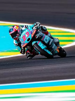 Jornada redonda para el pupilo de Marc Márquez: Victoria y liderato para Máximo Quiles