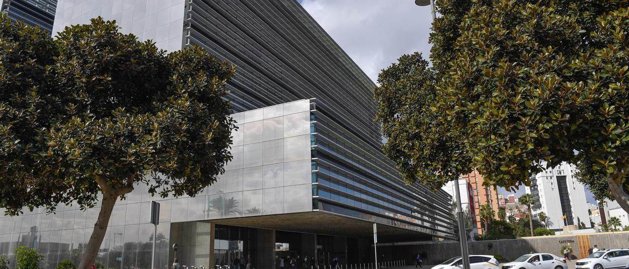 Fachada de la Ciudad de la Justicia, donde se está celebrando el juicio.