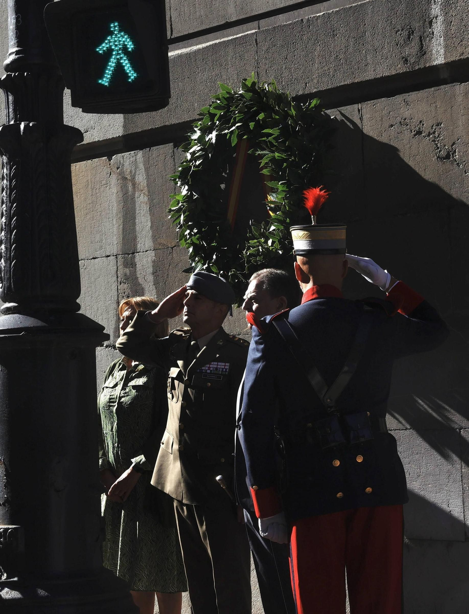 Parada militar en Oviedo para homenajear al Cabo Noval