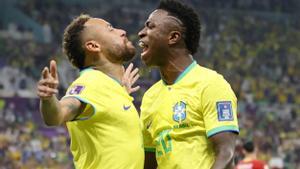 Dorival Júnior, sobre Vinicius: Las responsabilidades están divididas dentro del equipo