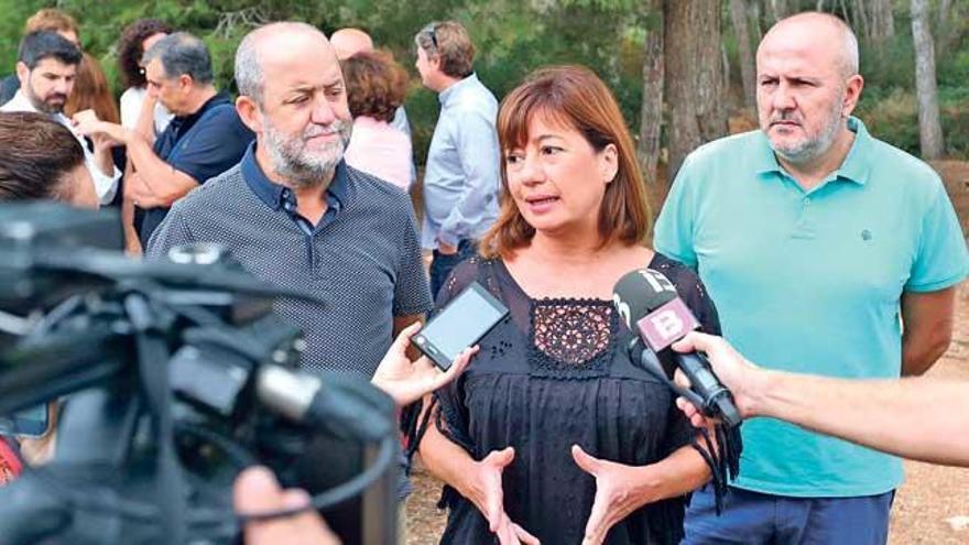 La presidenta del Govern, en declaraciones a la prensa ayer.