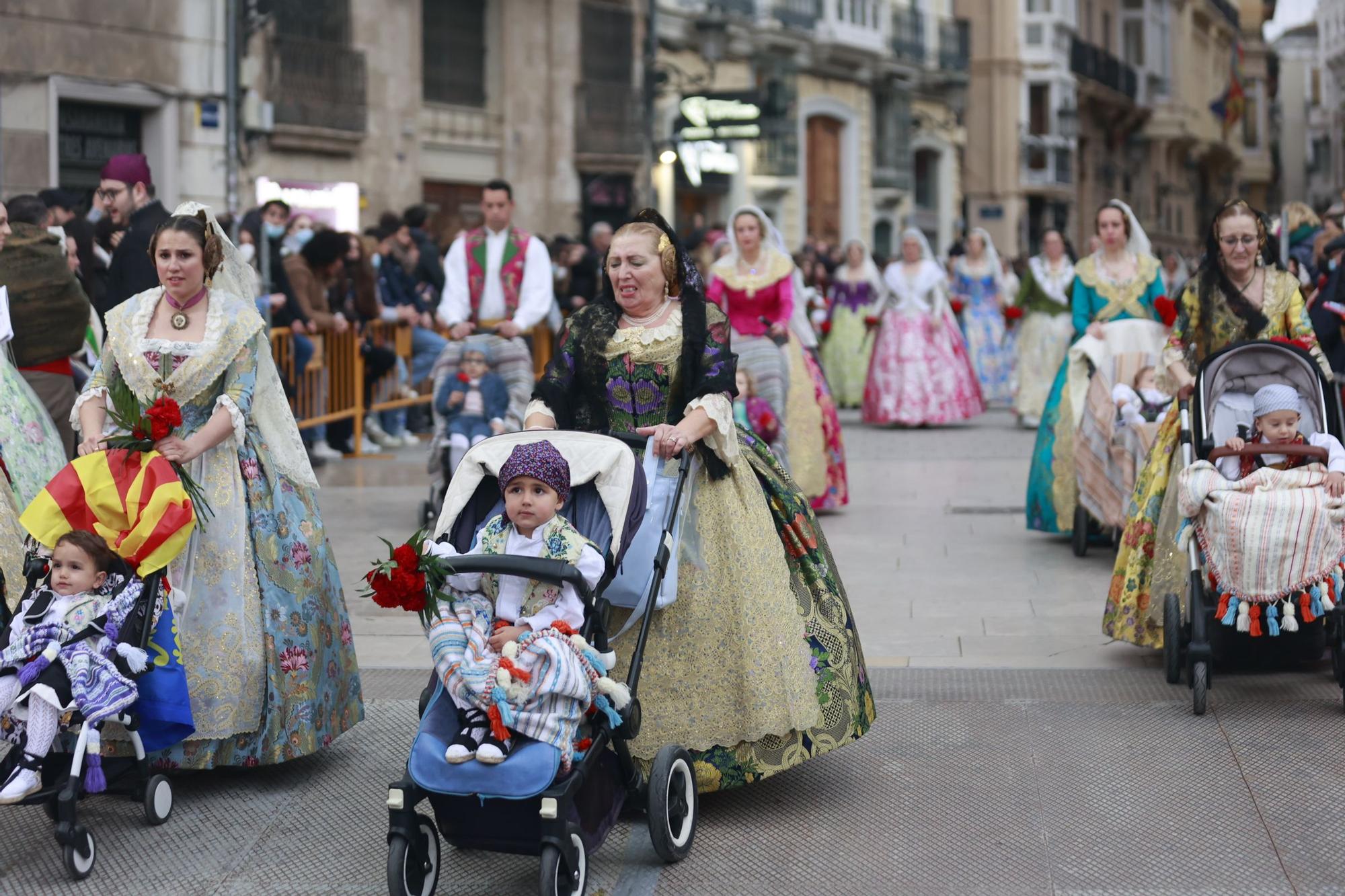 Búscate en el segundo día de ofrenda por la calle Quart (entre las 18:00 a las 19:00 horas)