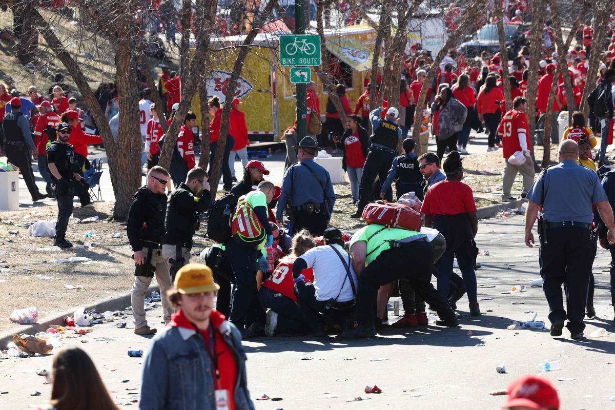 Varias personas han sido heridas por disparos en Kansas City, Missouri, este miércoles cerca de una estación de tren en las cercanías de un desfile de la victoria del Super Bowl para los Kansas City Chiefs.