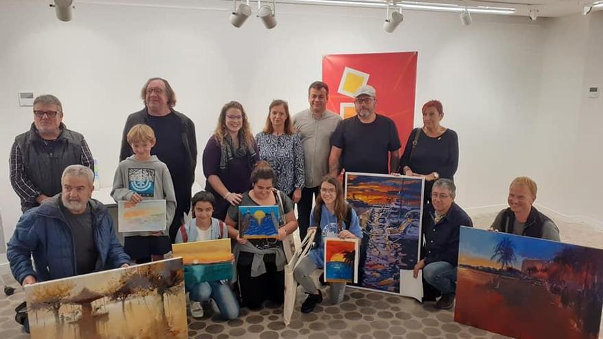 Alguns dels participants del concurs de pintura ràpida