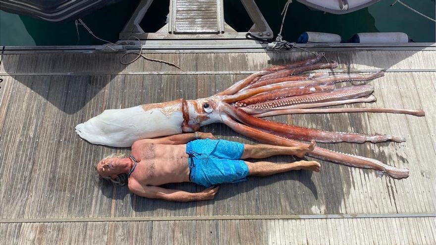 Un investigador de la UVigo diseccionará al “kraken” de Tenerife