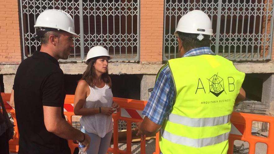 La directora general de Centros Educativos visitó la escuela Francisco Cobacho, en Algezares.