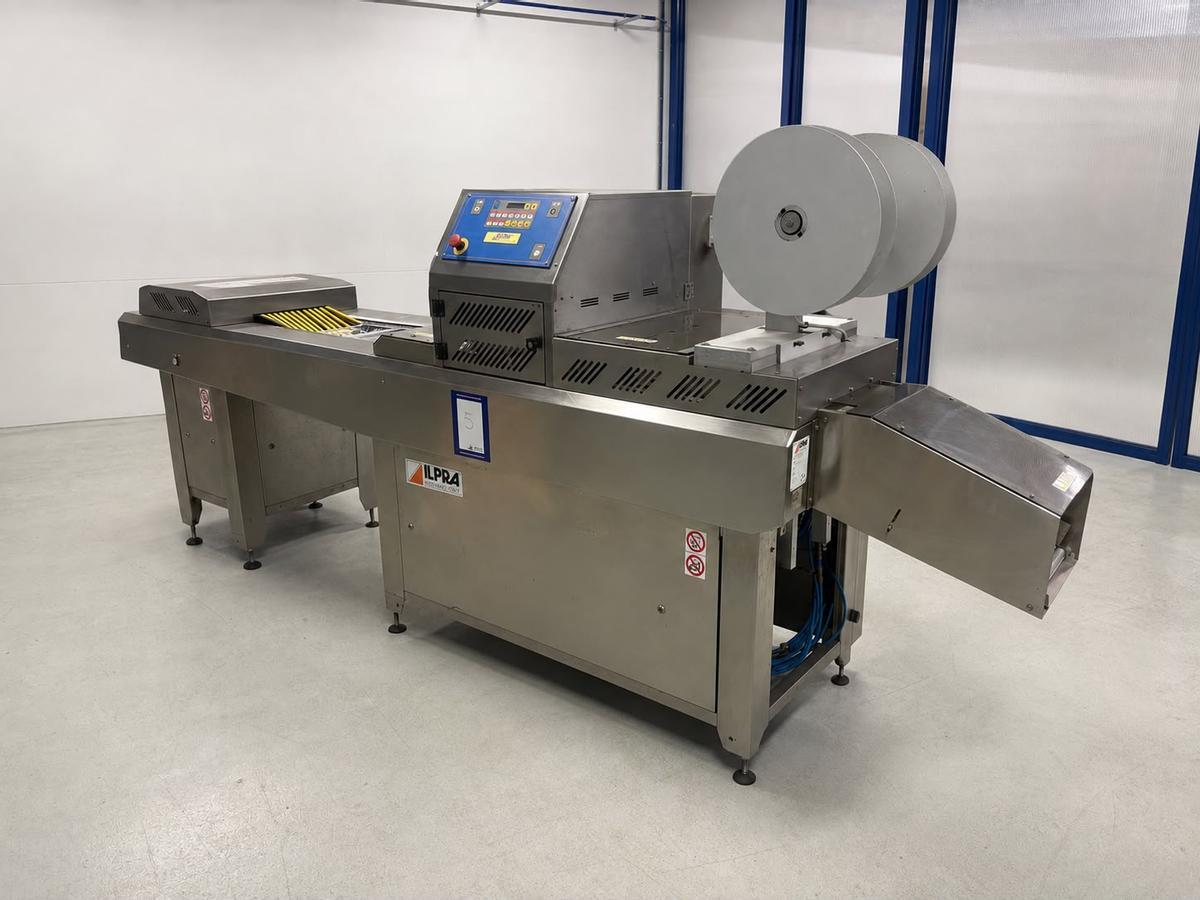 Termoselladora de la marca Ilpra, disponible en la subasta de Egalsa en Boiro.
