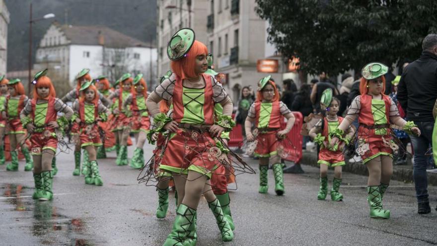 Comparsa en el desfile del Carnaval de Caldas.  | // FDV