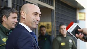 Rubiales, en las puertas del juzgado de Majadahonda