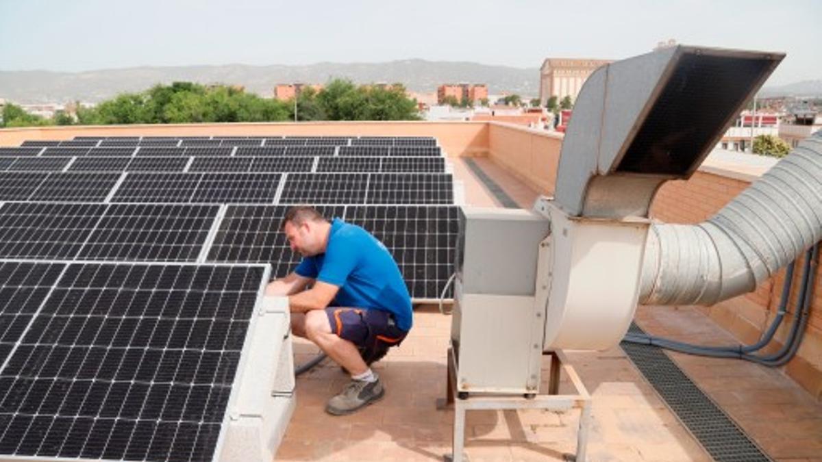 Instalación de placas solares en Córdoba.