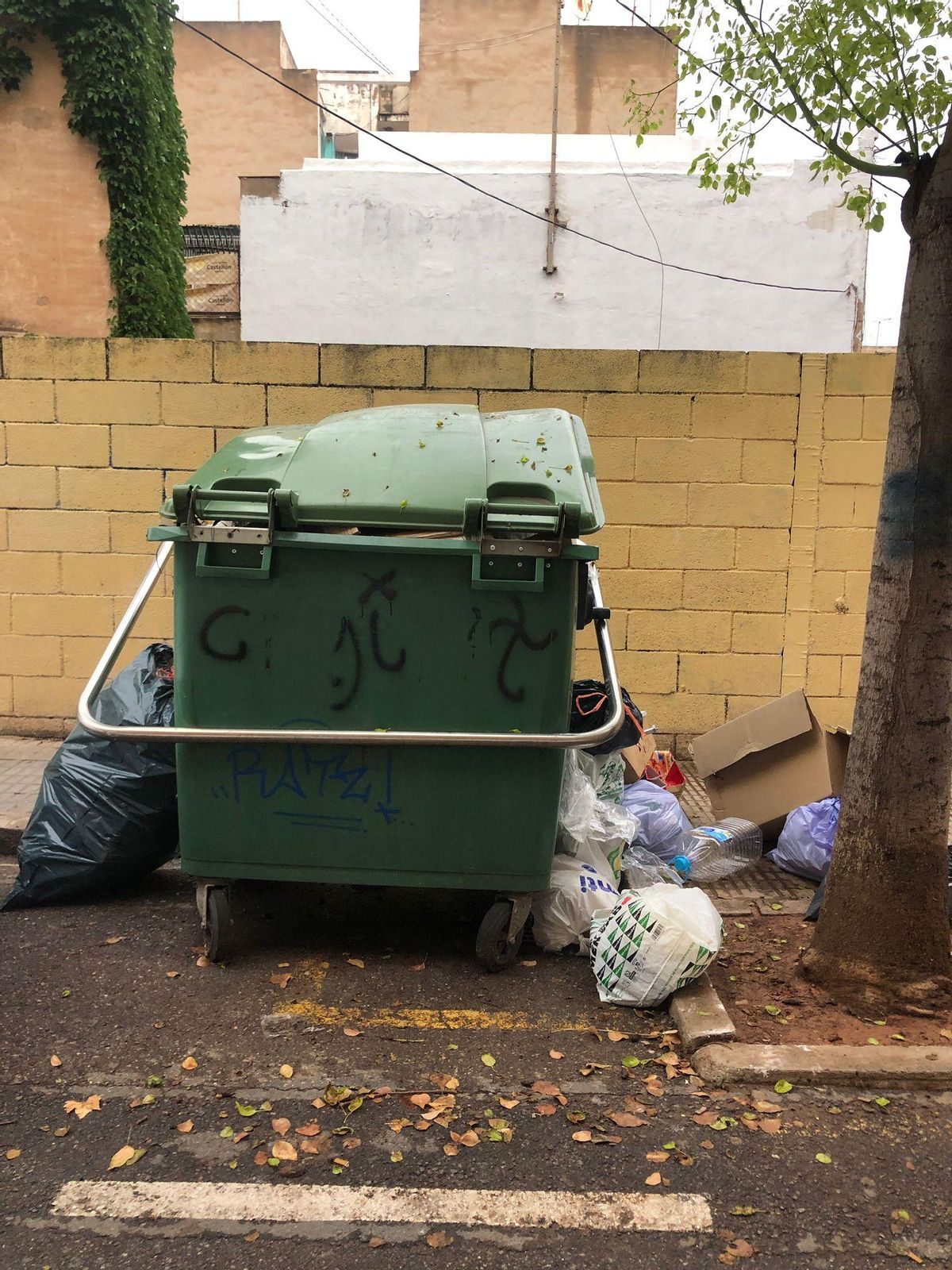 Otra imagen de enseres.