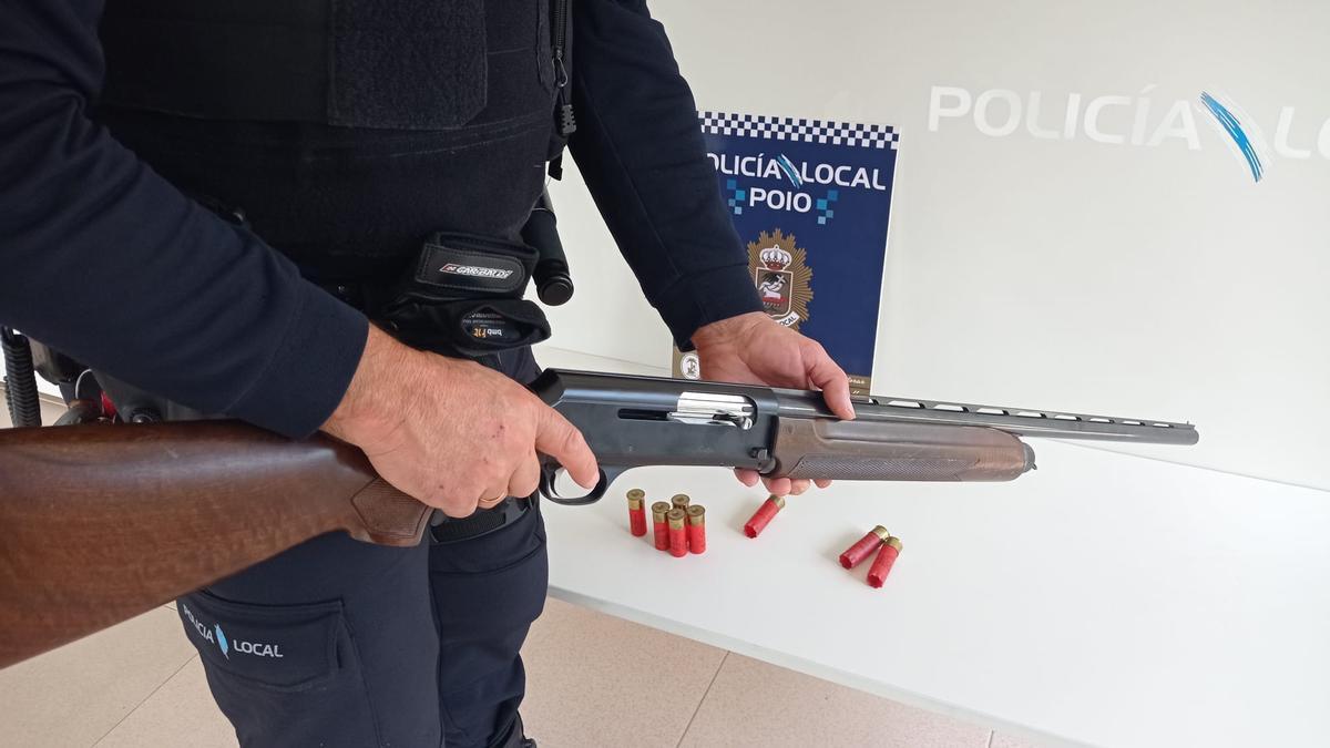 Escopeta utilizada por el detenido