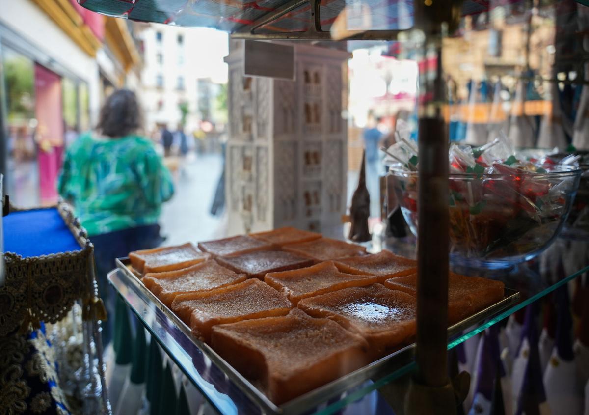 Torrijas de la confitería La Campana.