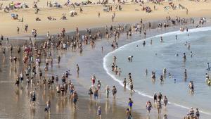 Espanya voreja els 50 milions d’habitants amb 10,2 milions de persones nascudes fora