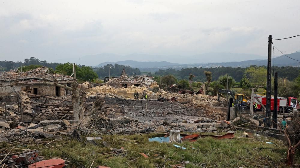 Explosión en Tui, Pontevedra | Así amanece la zona cero