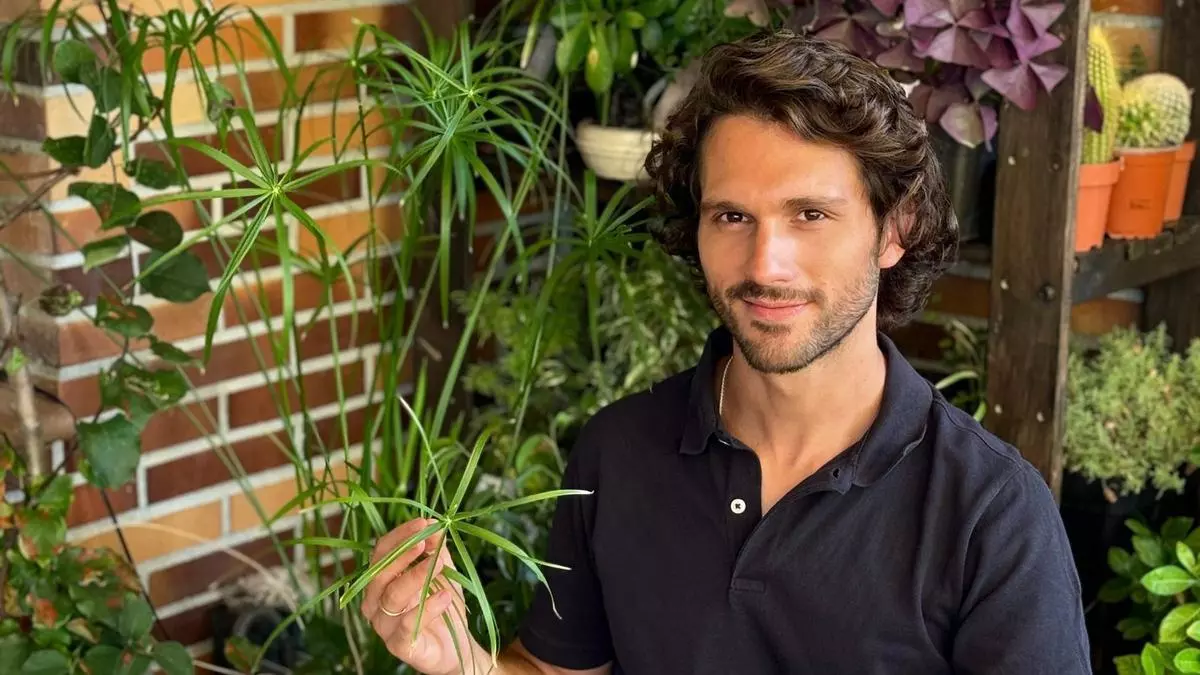 Un experto en plantas se rinde ante Cáceres tras su visita: "Siempre lo he tenido como una zona de paso y ahora quiero repetir"