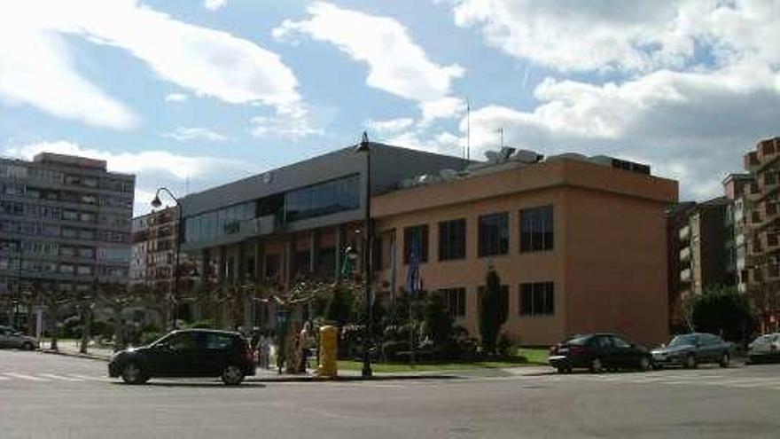 Ayuntamiento de Castrillón, en Piedras Blancas.
