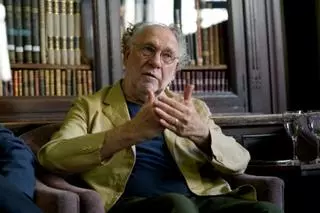 Ernesto Ekaizer: “El pueblo palestino está solo ante las potencias mundiales ”