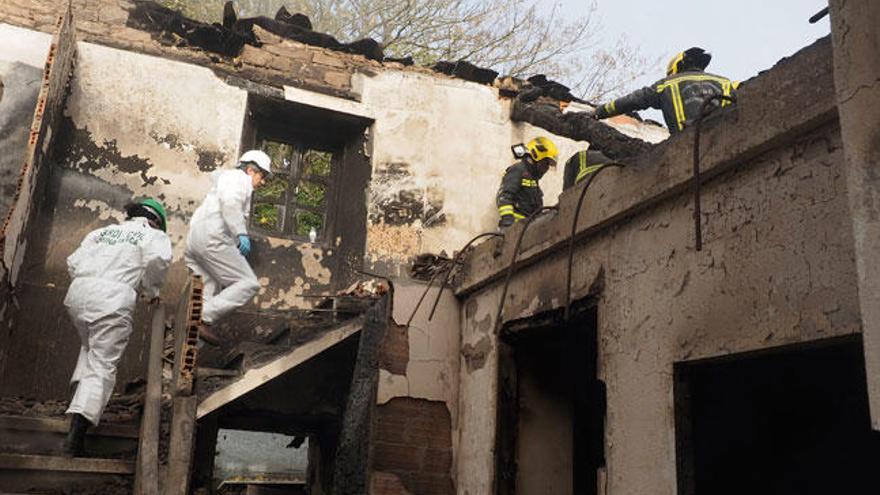 El incendio en el que murieron tres personas de Vilalba fue &quot;fortuito&quot;