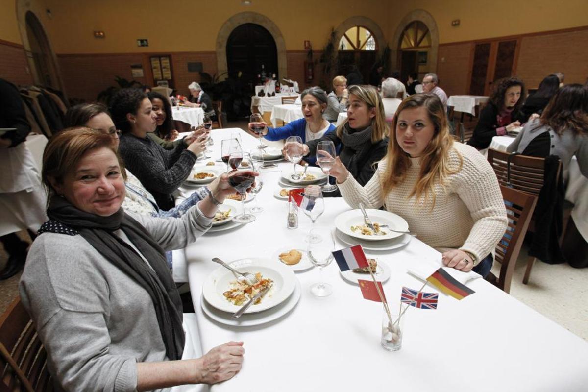Menús internacionales en la Escuela de Hostelería de Gijón Menús internacionales en la Escuela de Hostelería de Gijón