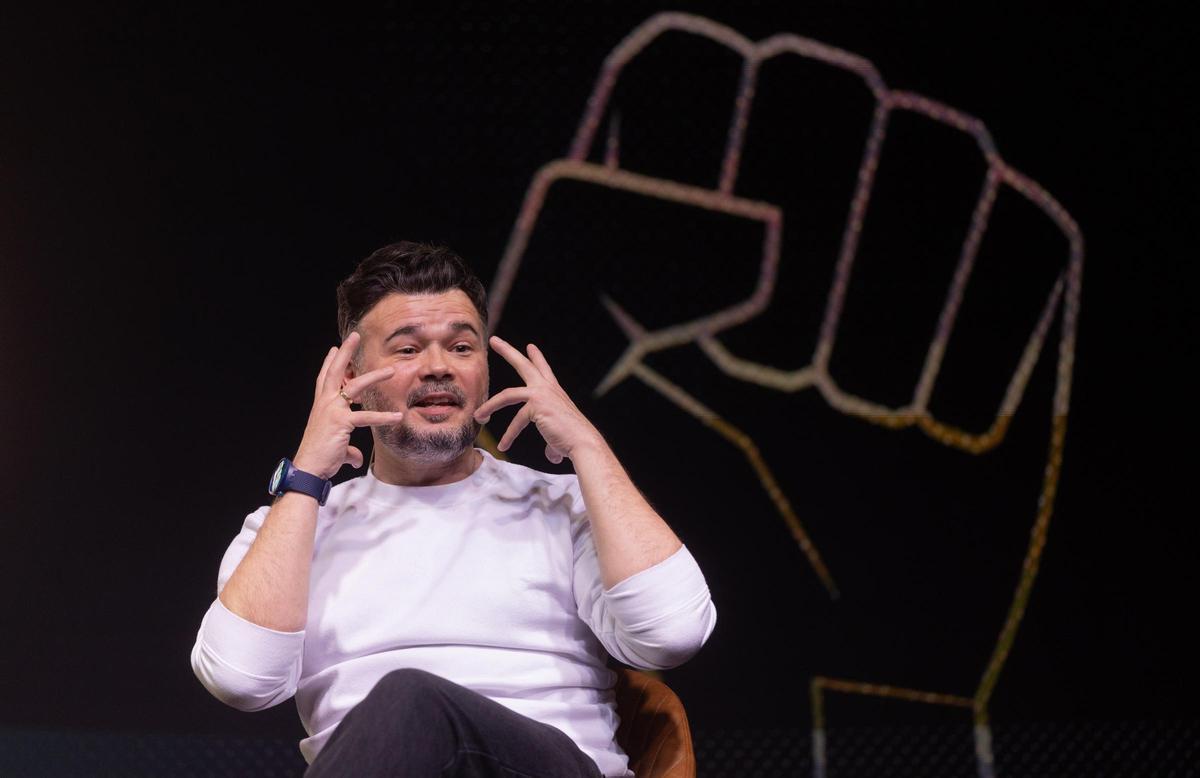 L’aliança d’esquerres i Rufián agiten un espai amb 12 partits