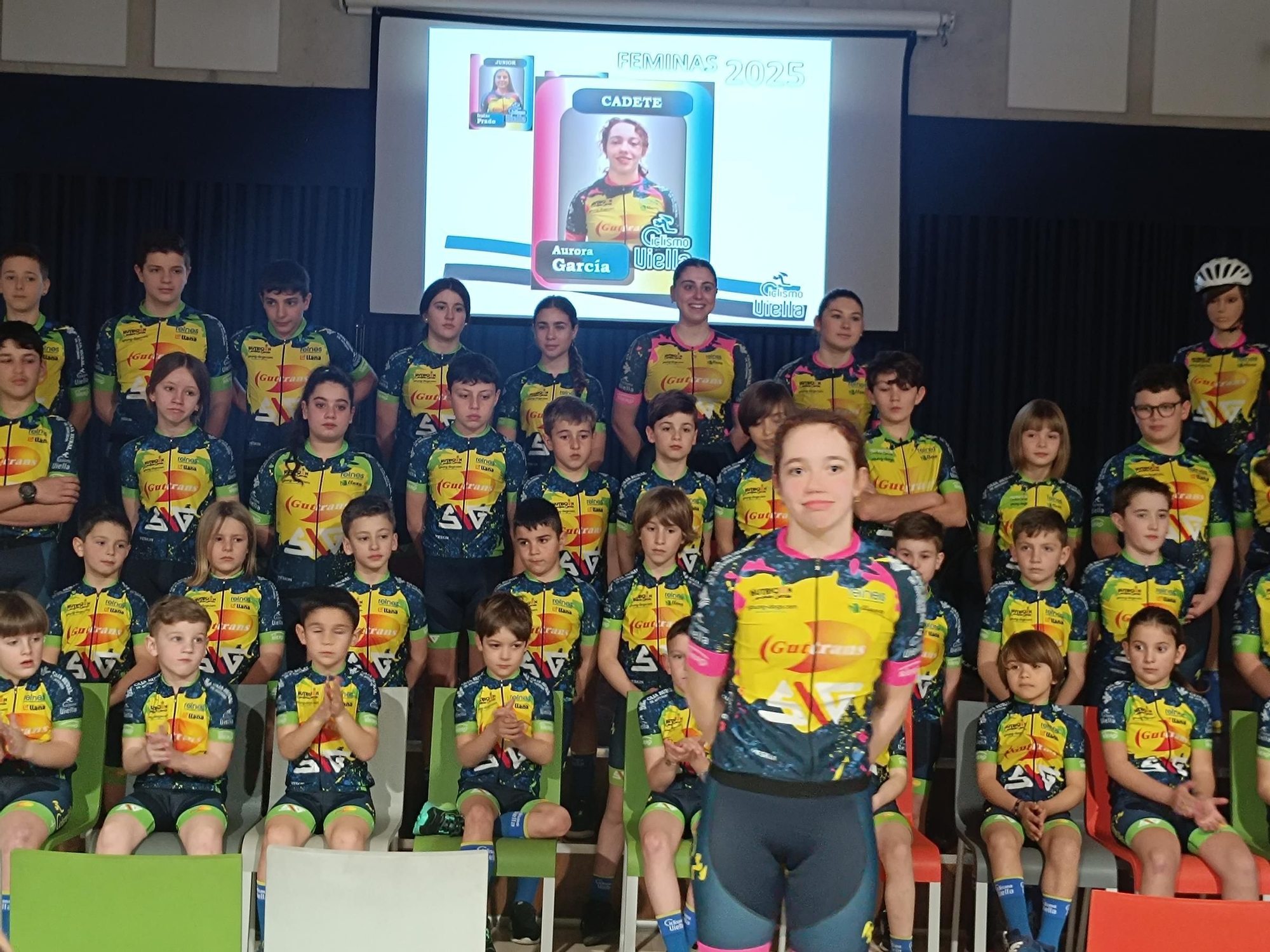 La Escuela de Ciclismo de Viella celebra su Gala Presentación de Temporada