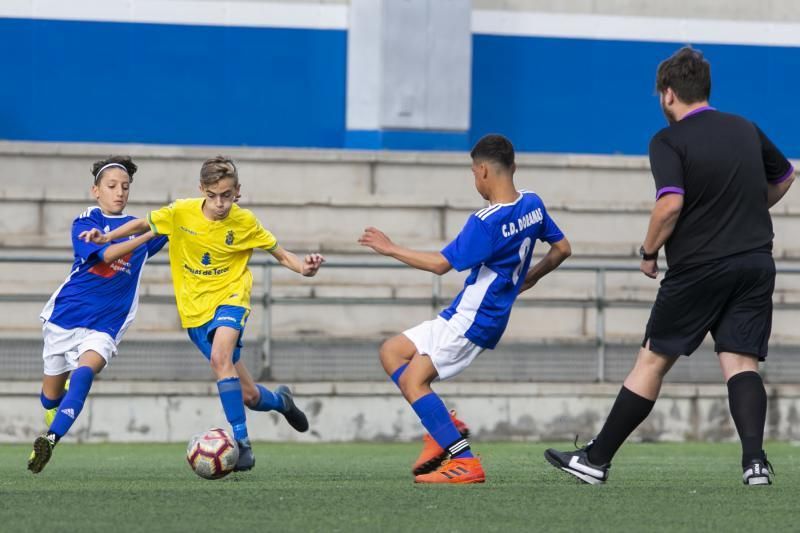 09.03.19. Las Palmas de Gran Canaria. Fútbol base infantil. UD Las Palmas B - Dormas B. Campo Juan Guedes de Tamaraceite.  Foto Quique Curbelo  | 09/03/2019 | Fotógrafo: Quique Curbelo