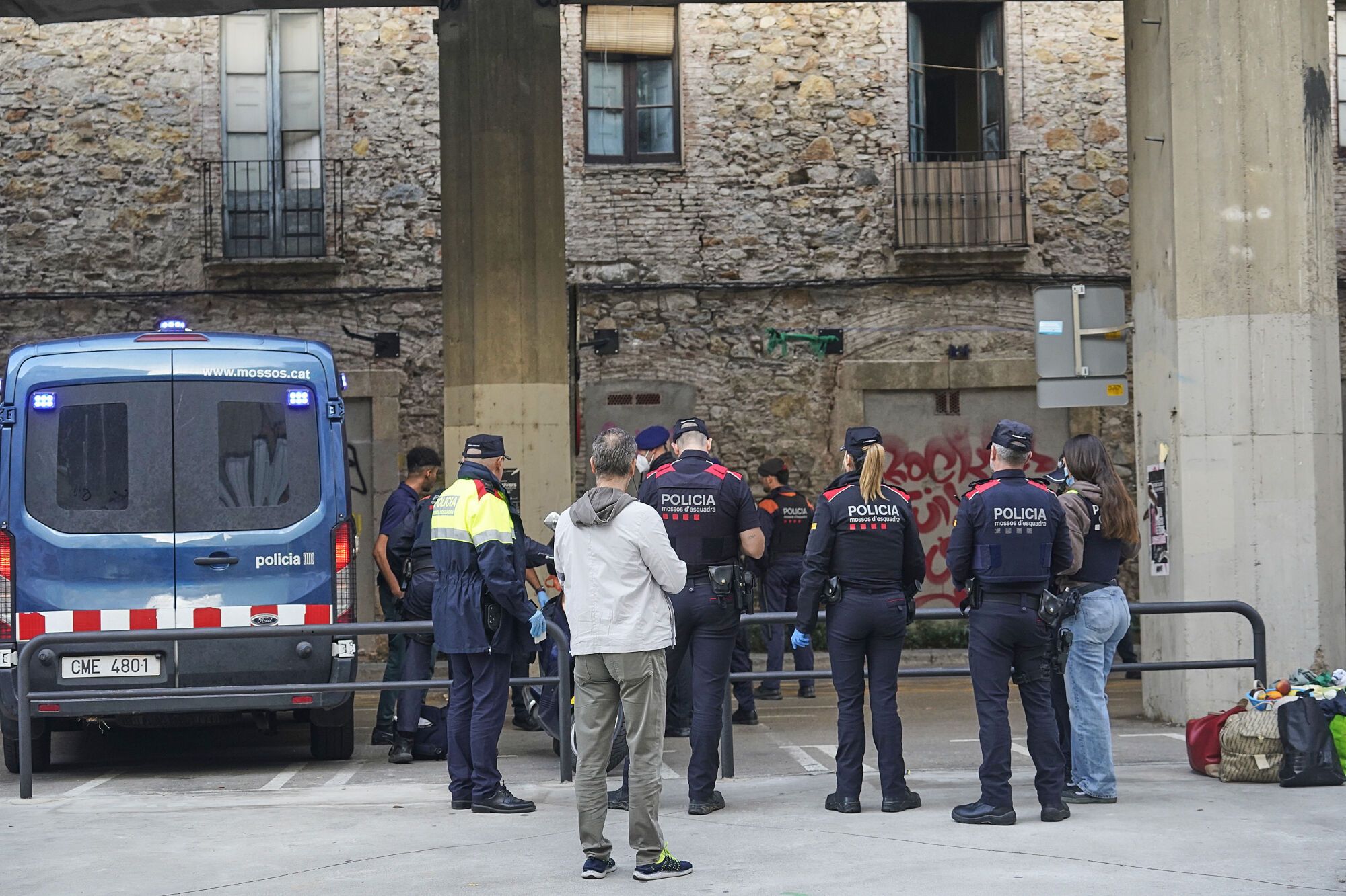 Girona carrer Tomàs Mieres desallotjament edifici ocupat