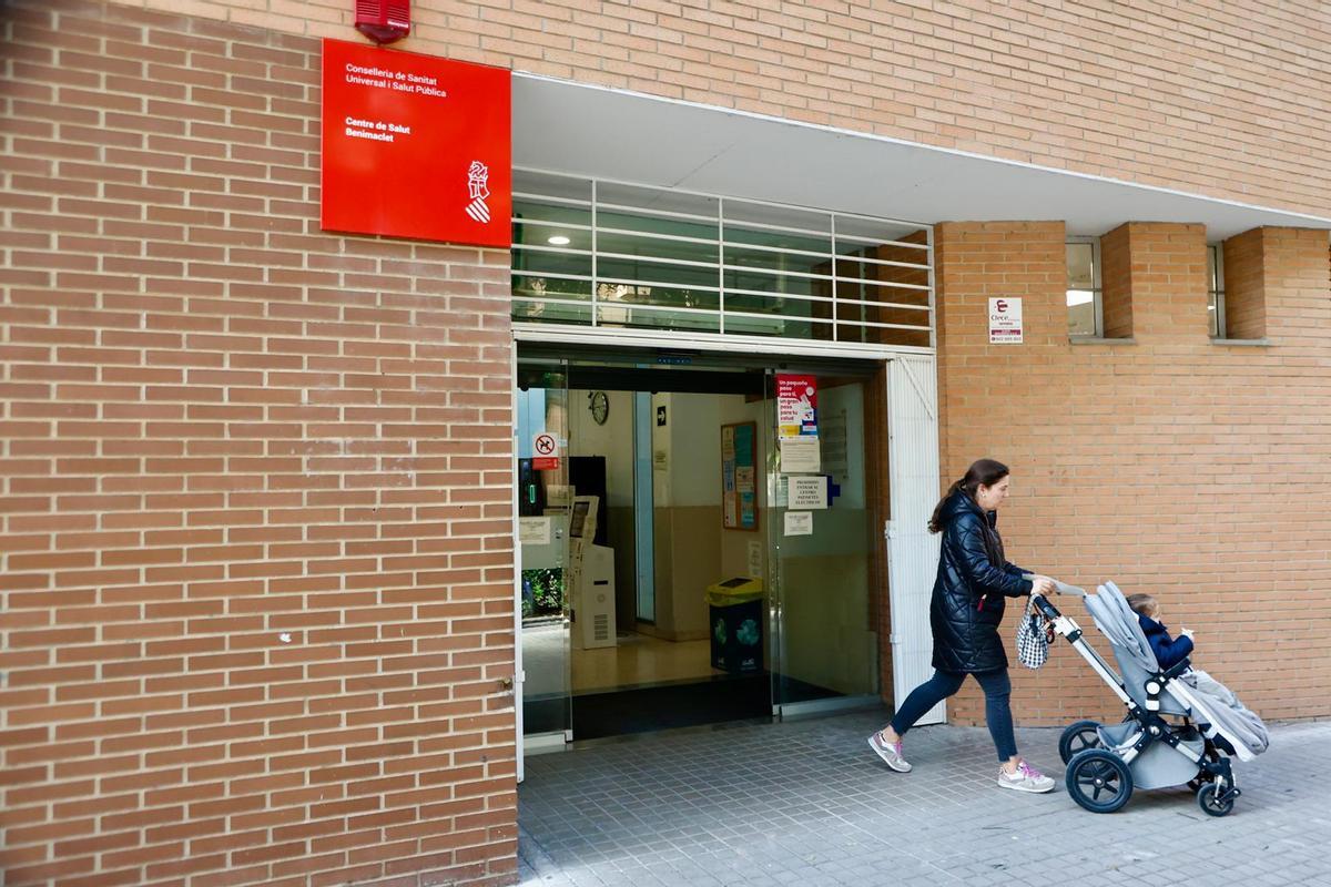 La jornada de huelga de médicos de este lunes en el Centro de Salud de Benimaclet
