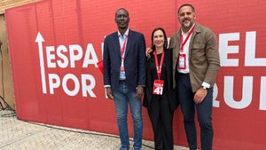 Luc André Diouf, Nira Fierro y Kilian Sánchez, este domingo en Sevilla.
