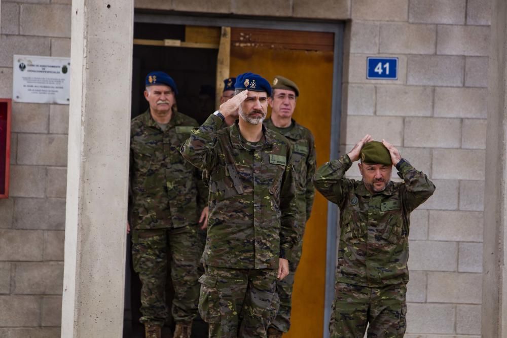 El Rey Felipe VI sigue desde Alicante varias maniobras del Mando de Operaciones Especiales