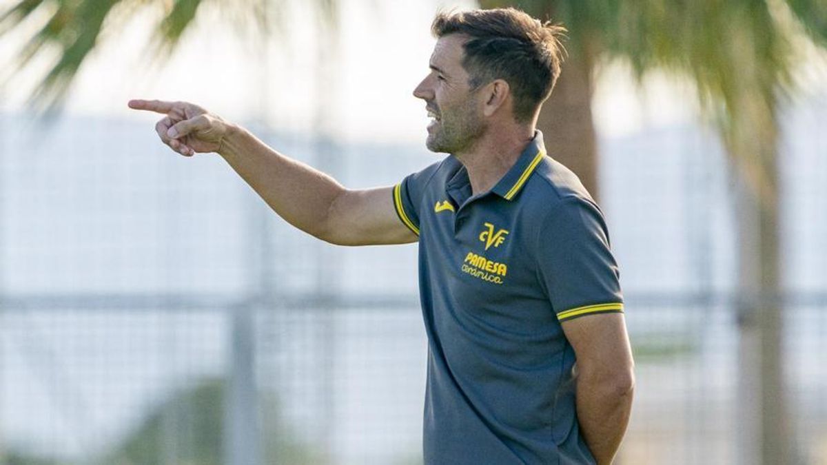 David Albelda coge las riendas del Villarreal B.