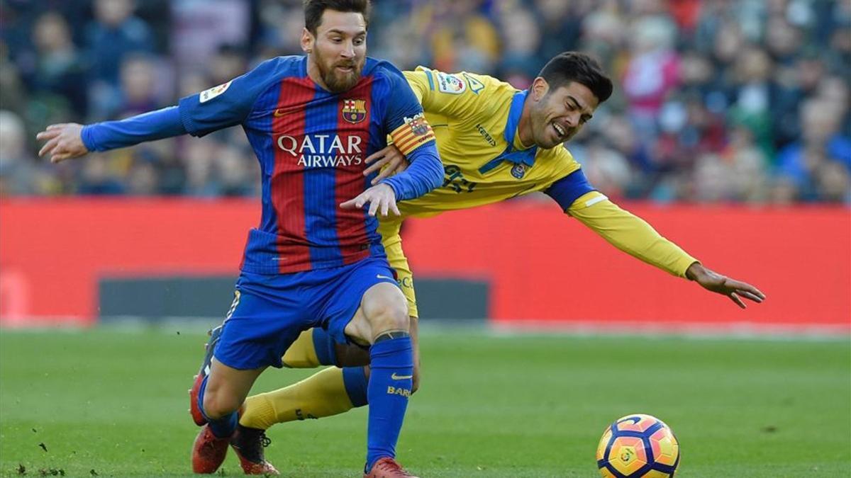 Leo Messi, en una jugada del partido contra el Las Palmas