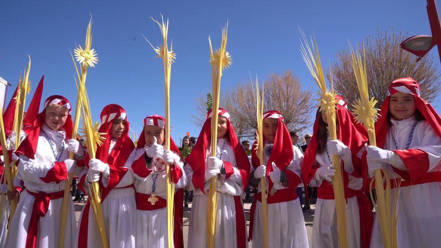 VÍDEO | Semana Santa en Villaralbo 2023: Así ha sido la procesión de la Borriquita