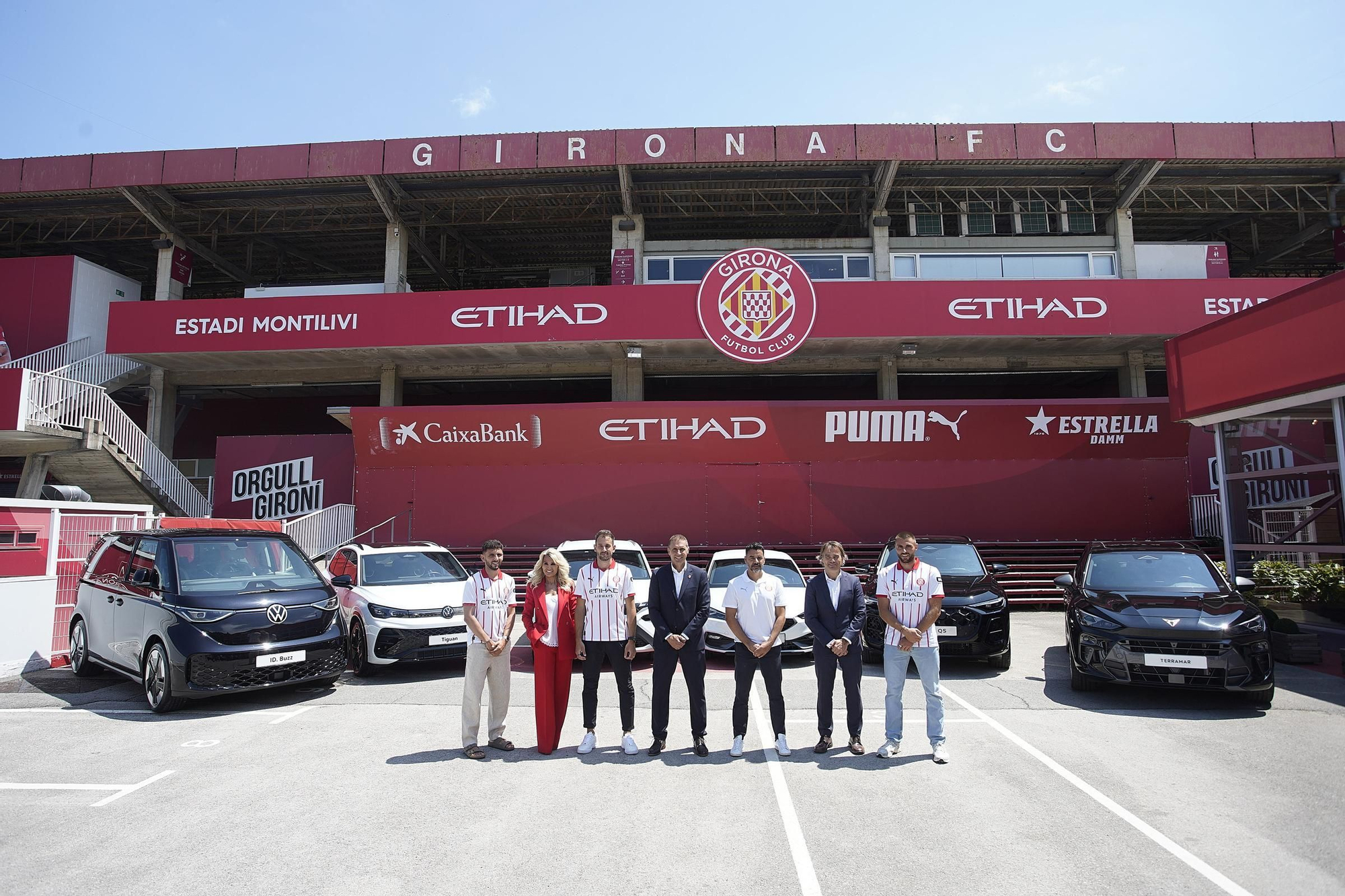 Les imatges de l’acord de patrocini entre el Girona FC i el Grup Autopodium