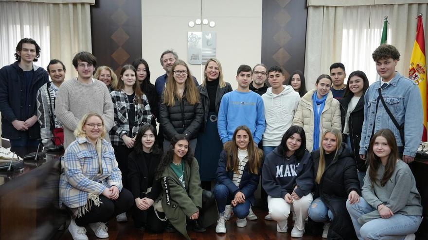 Diez alumnos alemanes visitan el IES San José como parte de un programa de intercambio