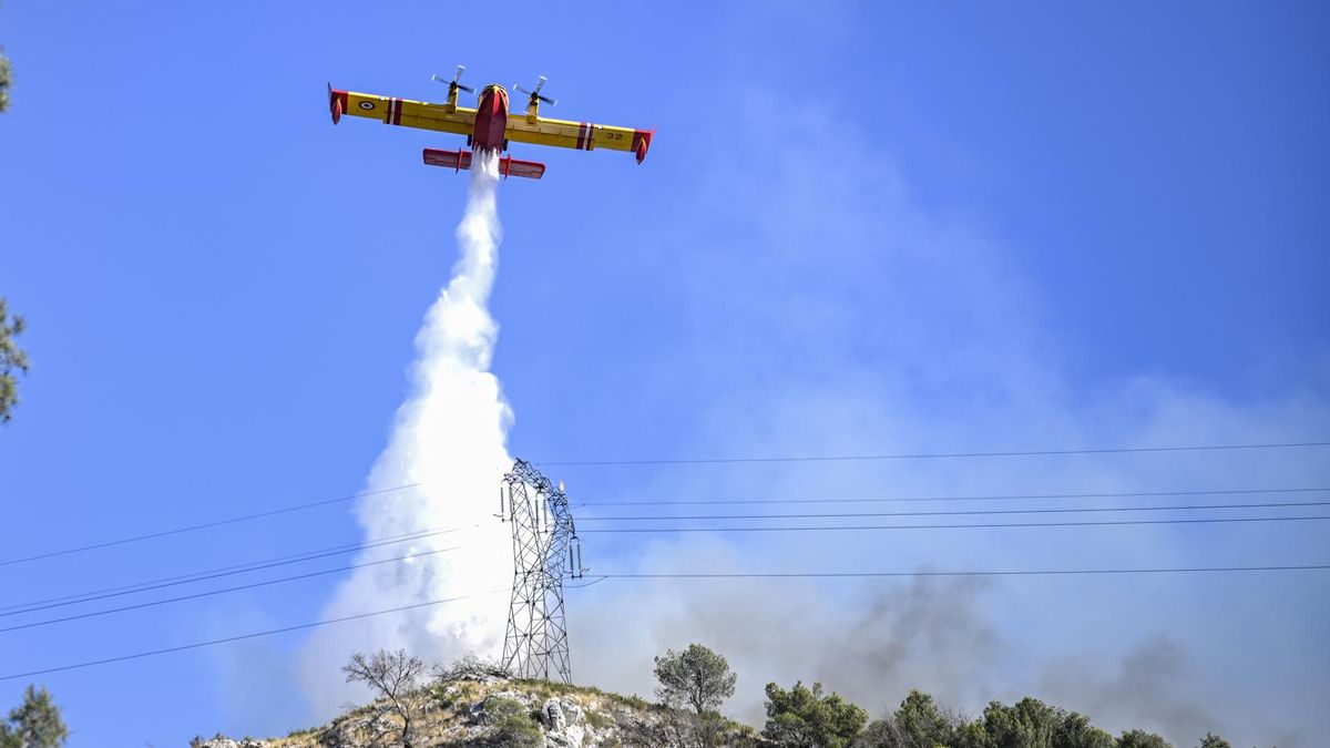 Marsella, la segunda ciudad de Francia, asediada por un violento incendio forestal